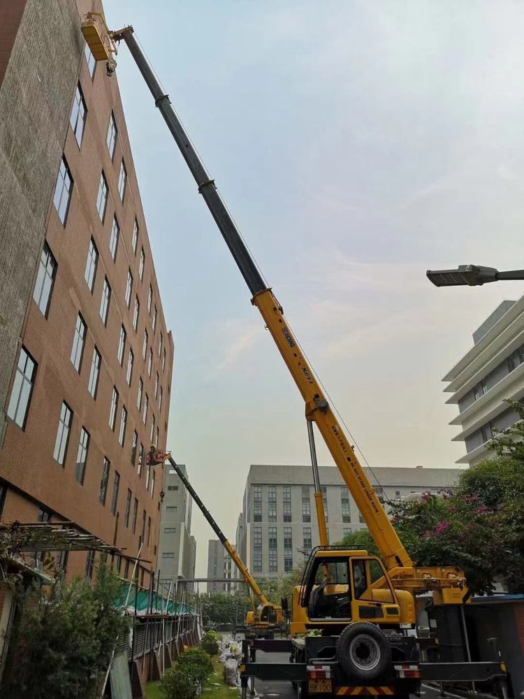 炉霍汽车吊出租哪家好，选择最靠谱的服务商指南