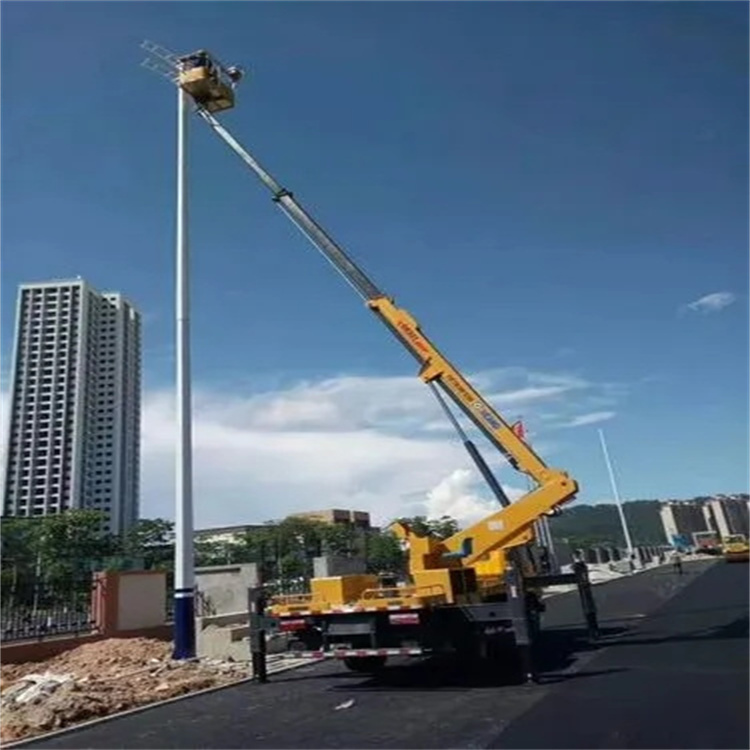 炉霍维修路灯的曲臂升降车出租