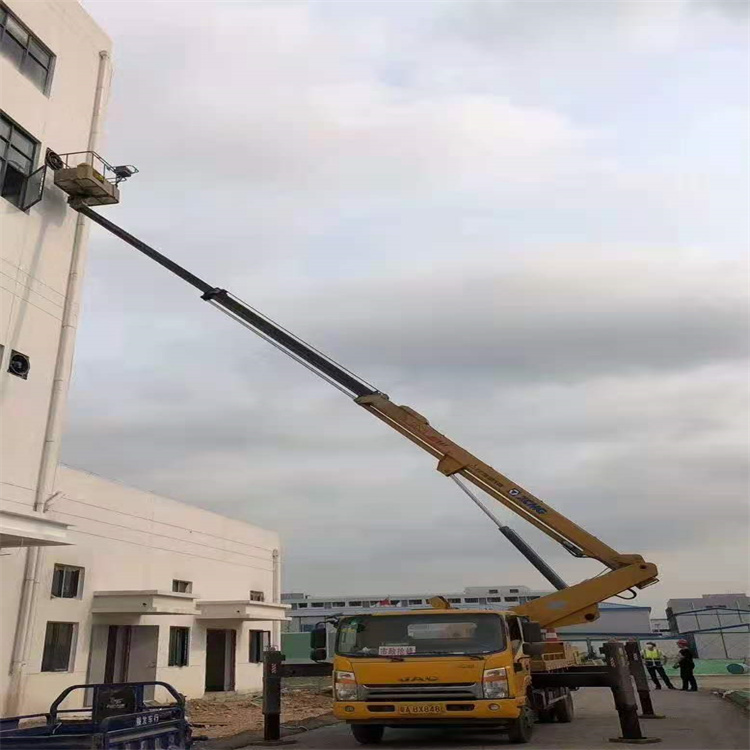 炉霍附近高空车出租|市政施工/设备安装专用|随叫随到|亿立达设备租赁